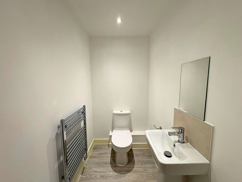 8 Bullrush Close